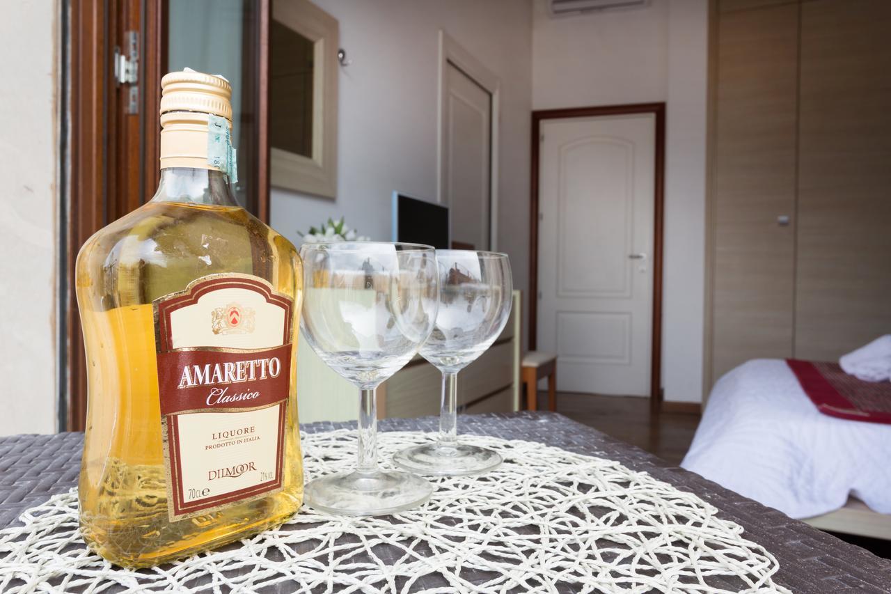 B&B Ortigia Bedda Syracuse Buitenkant foto